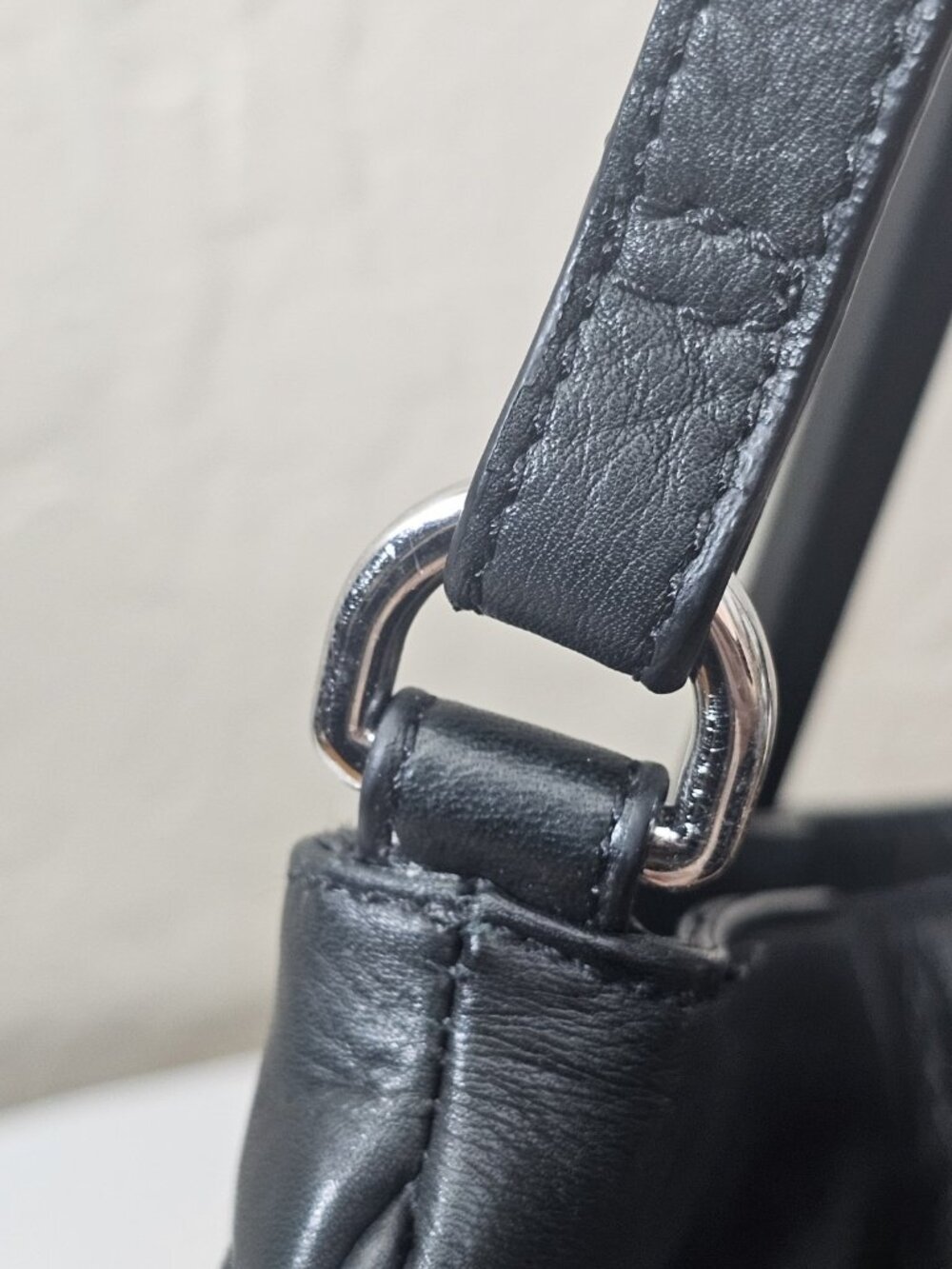 Margot Women's Large Black Leather Crossbody 3 Zipper  Purse Black 13 x 12 - Picture 12 of 12